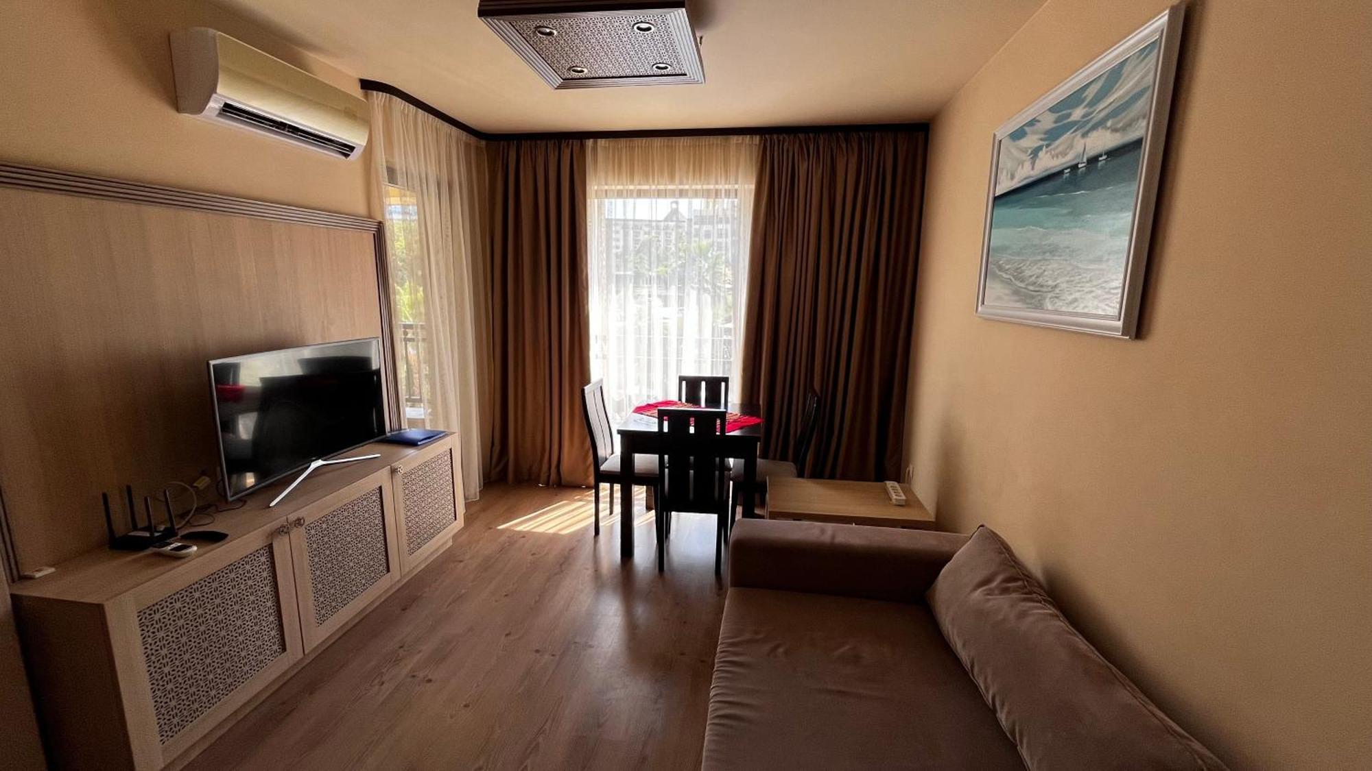 Argisht Superior Apartment Goldstrand Exterior foto